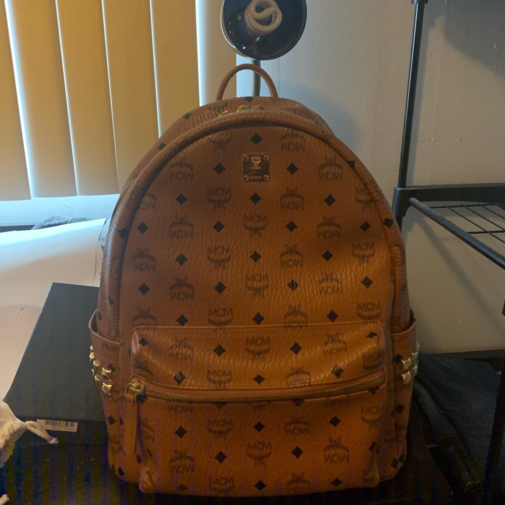 MCM BACKPACK TAN
